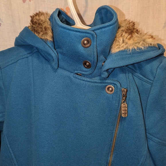 Three Stones Coat - Fleece & Faux Fur - Picture 7 of 10